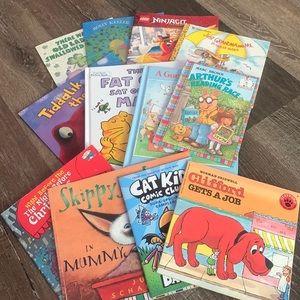 Lot of 12 childrens books